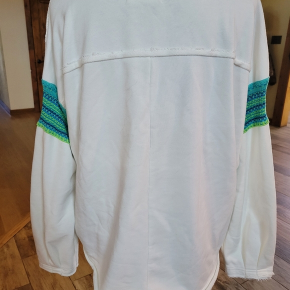 NWOT Natural Life Oversized Sweatshirt S/M - Picture 3 of 5